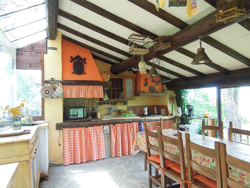 B&B Le Due Volpi วิคคิโอ ภายนอก รูปภาพ